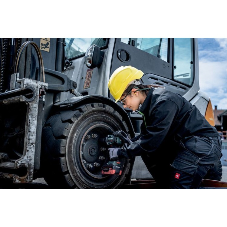 Акумуляторний ударний гайкокрут Metabo SSW 18 LTX 800 BL 2х5.5 Аг - фото 3