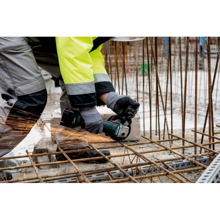 Акумуляторна болгарка Metabo W 18 L 9-125 Quick каркас - фото 5