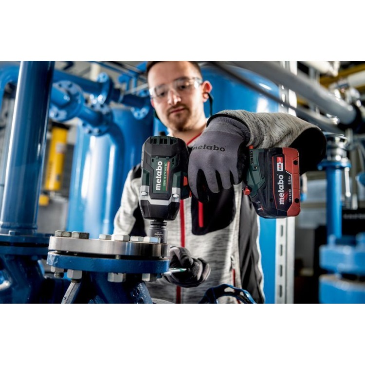 Акумуляторний ударний гайкокрут Metabo SSW 18 LTX 800 BL 2х5.2 Аг - фото 2