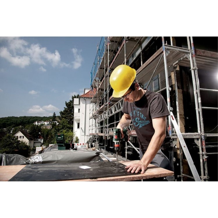 Аккумуляторная дрель-шуруповерт Metabo BS 18 LTX BL Q I 2*4.0 Ач LiHD - фото 1 Аккумуляторная дрель-шуруповерт Metabo BS 18 LTX BL Q I 2*4.0 Ач LiHD - фото 1