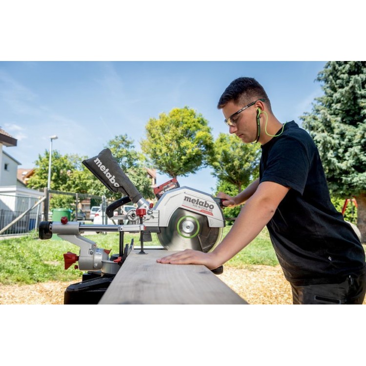 Акумуляторна торцювальна пила з протяжкою Metabo KGS 18 LTX BL 305 каркас - фото 3